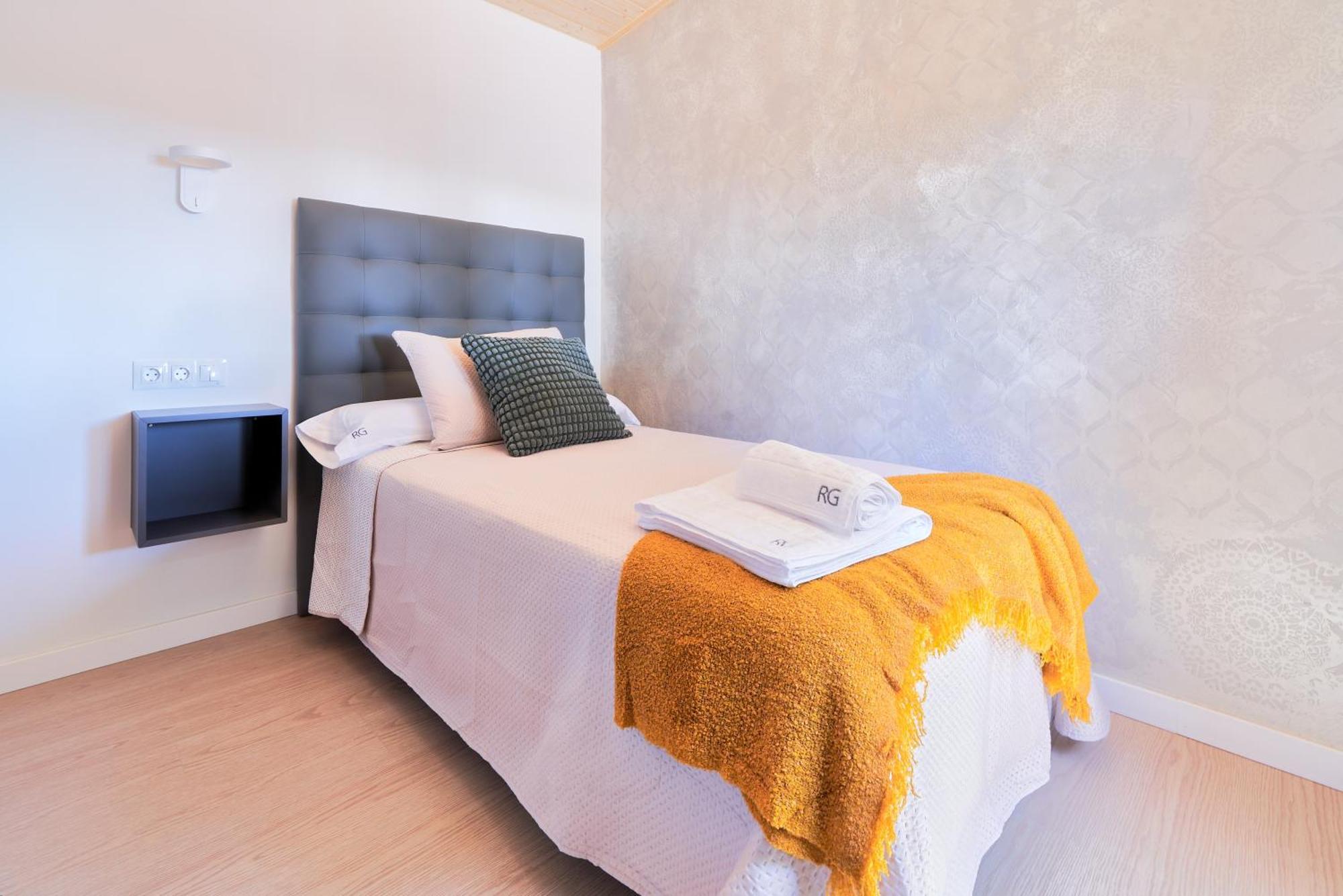 Rg Duque De Aveiro Hotel Malaga Exterior photo